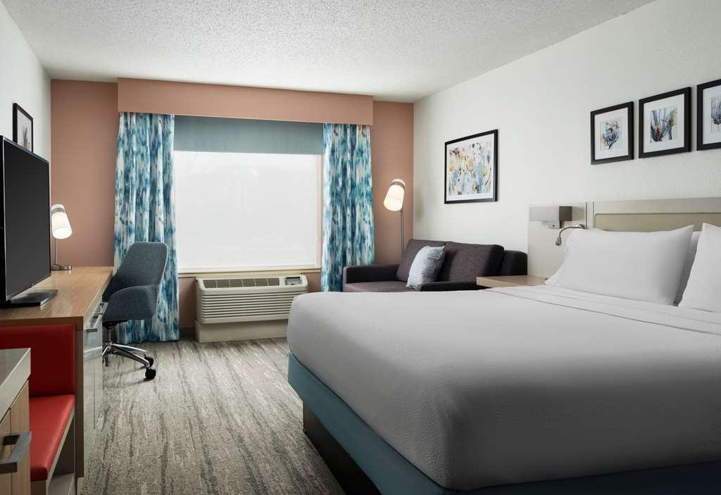 Hilton Garden Inn Boston-Burlington Room photo