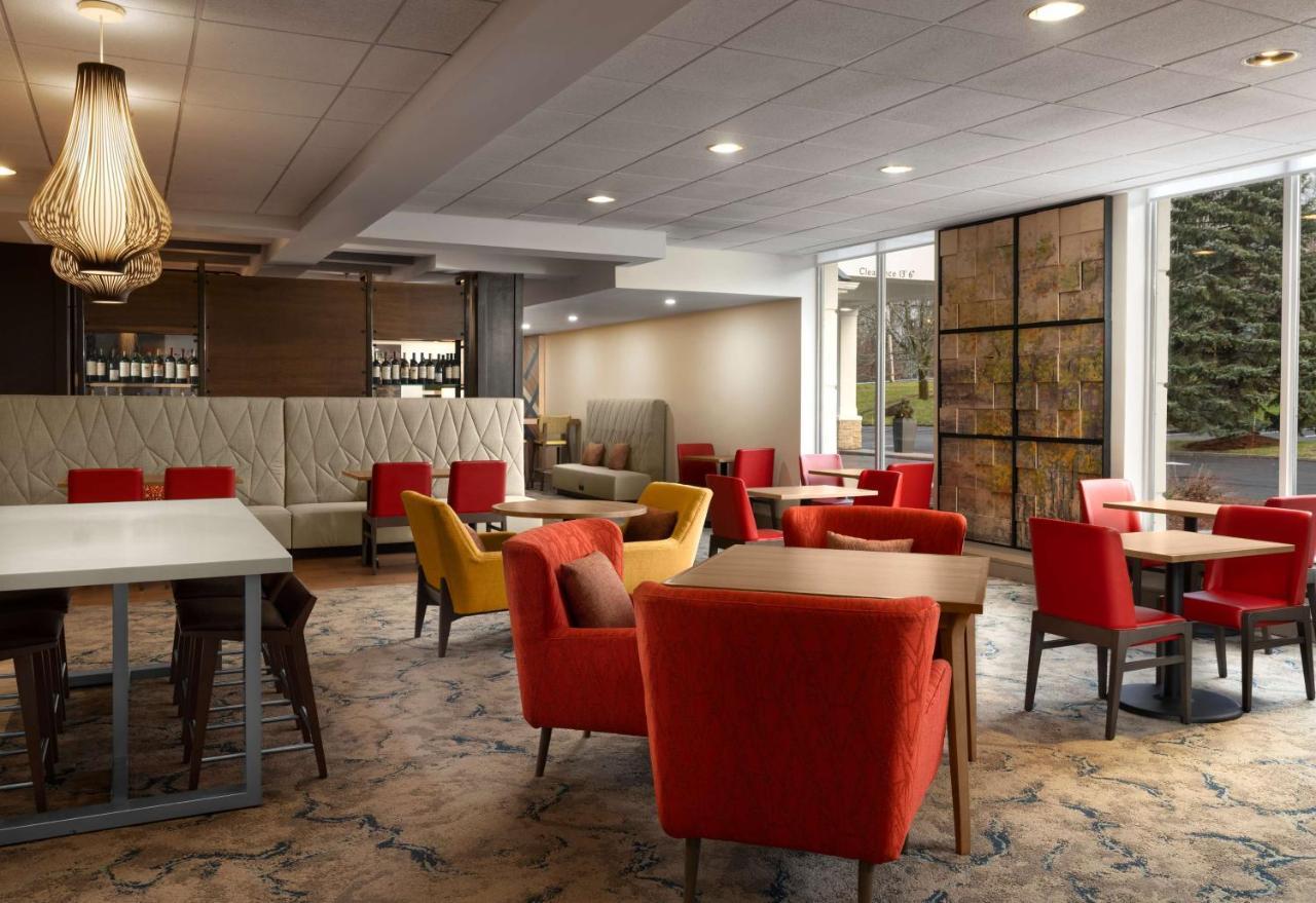 Hilton Garden Inn Boston-Burlington Exterior photo